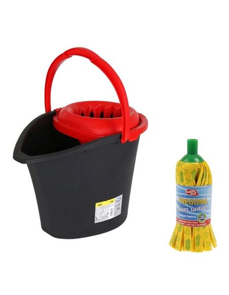 Cubos, fregonas y mopas