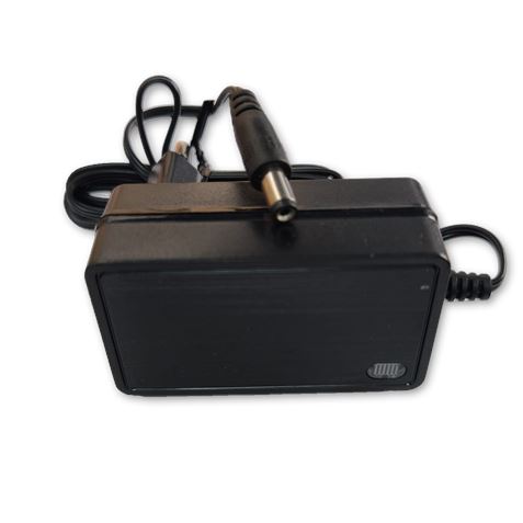 CARGADOR PARA COCHE INFANTIL 33011 - REP1089